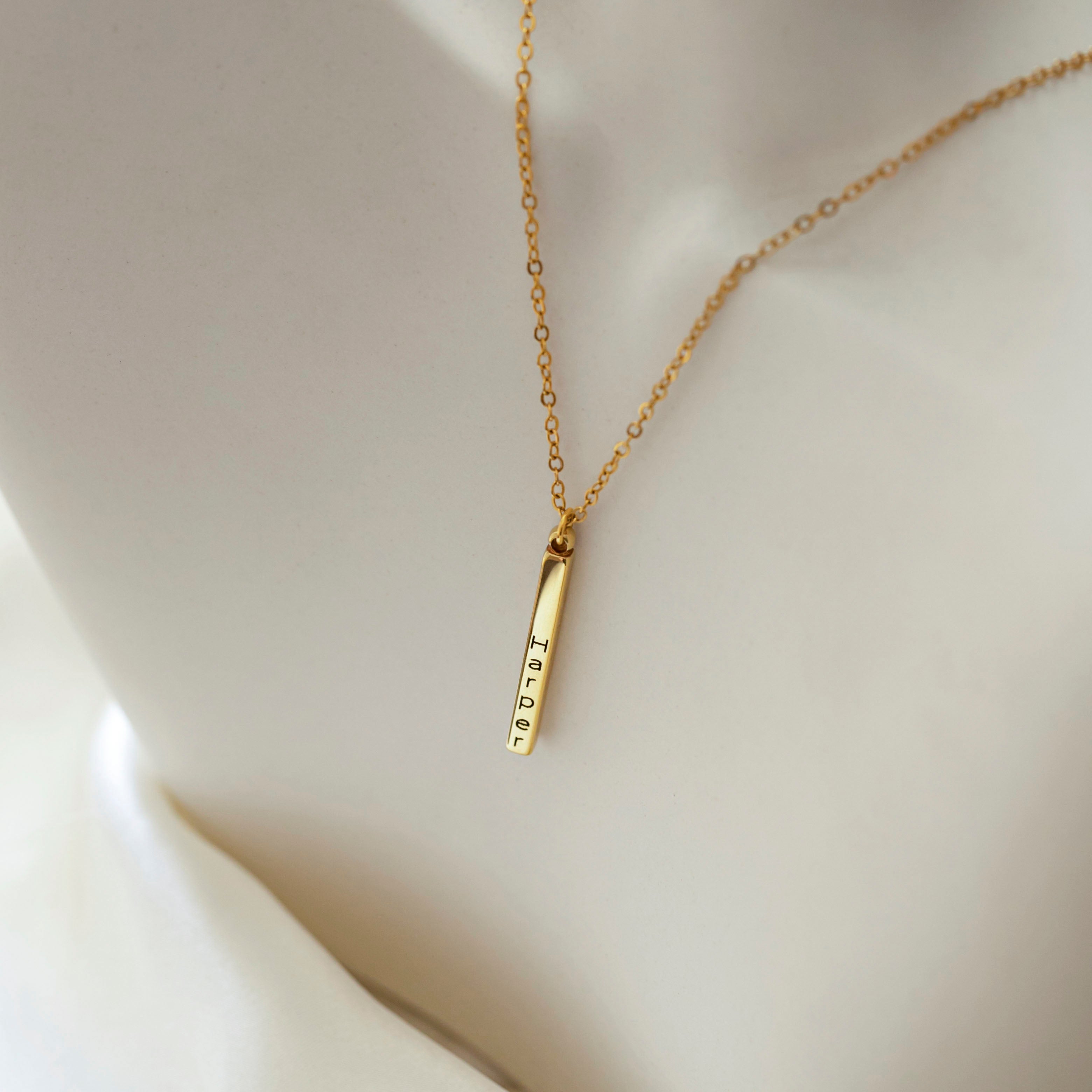 3D Vertical Bar Necklace