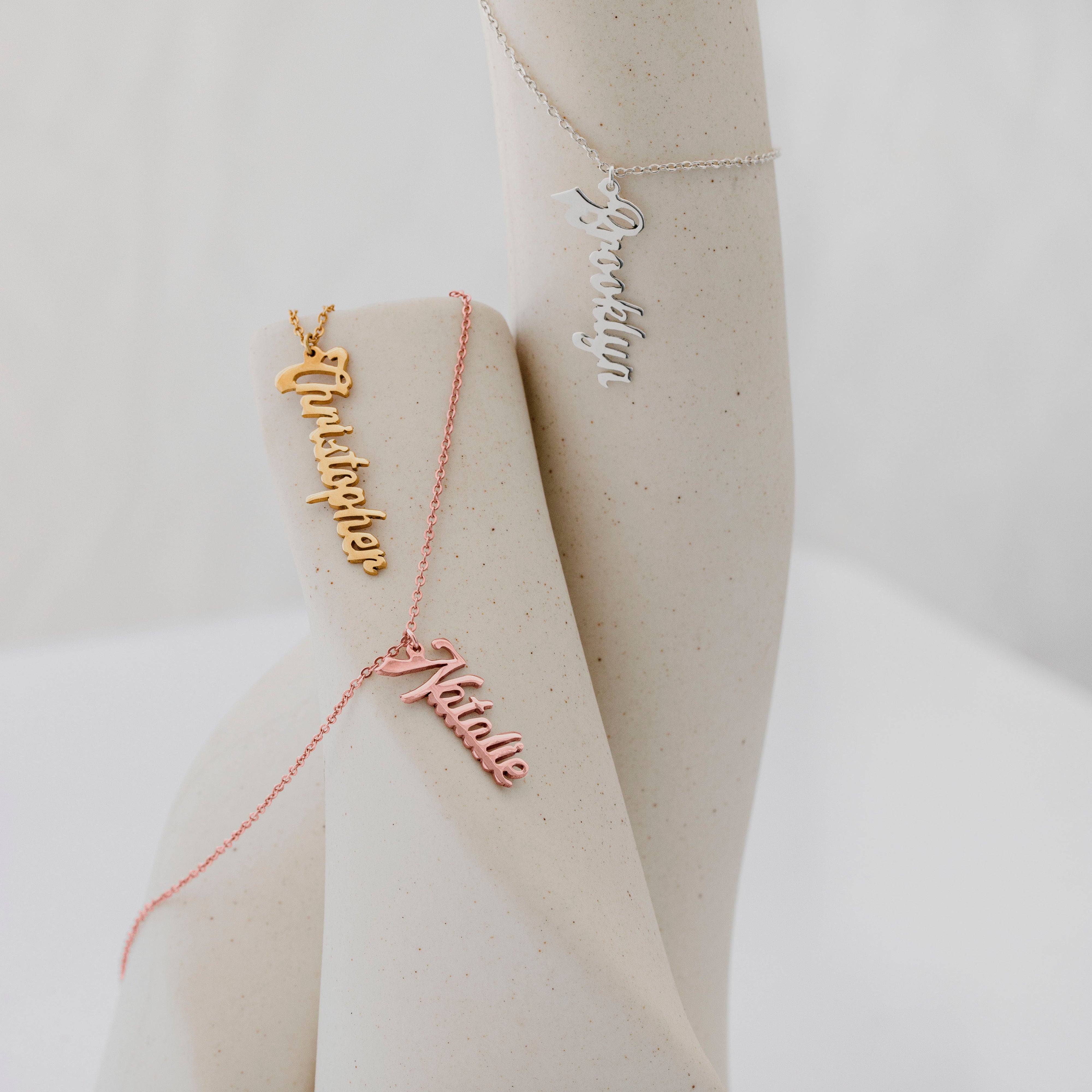 Personalized Vertical Name Necklace – Custom Script Pendant in Gold, Silver, or Rose Gold- NC10