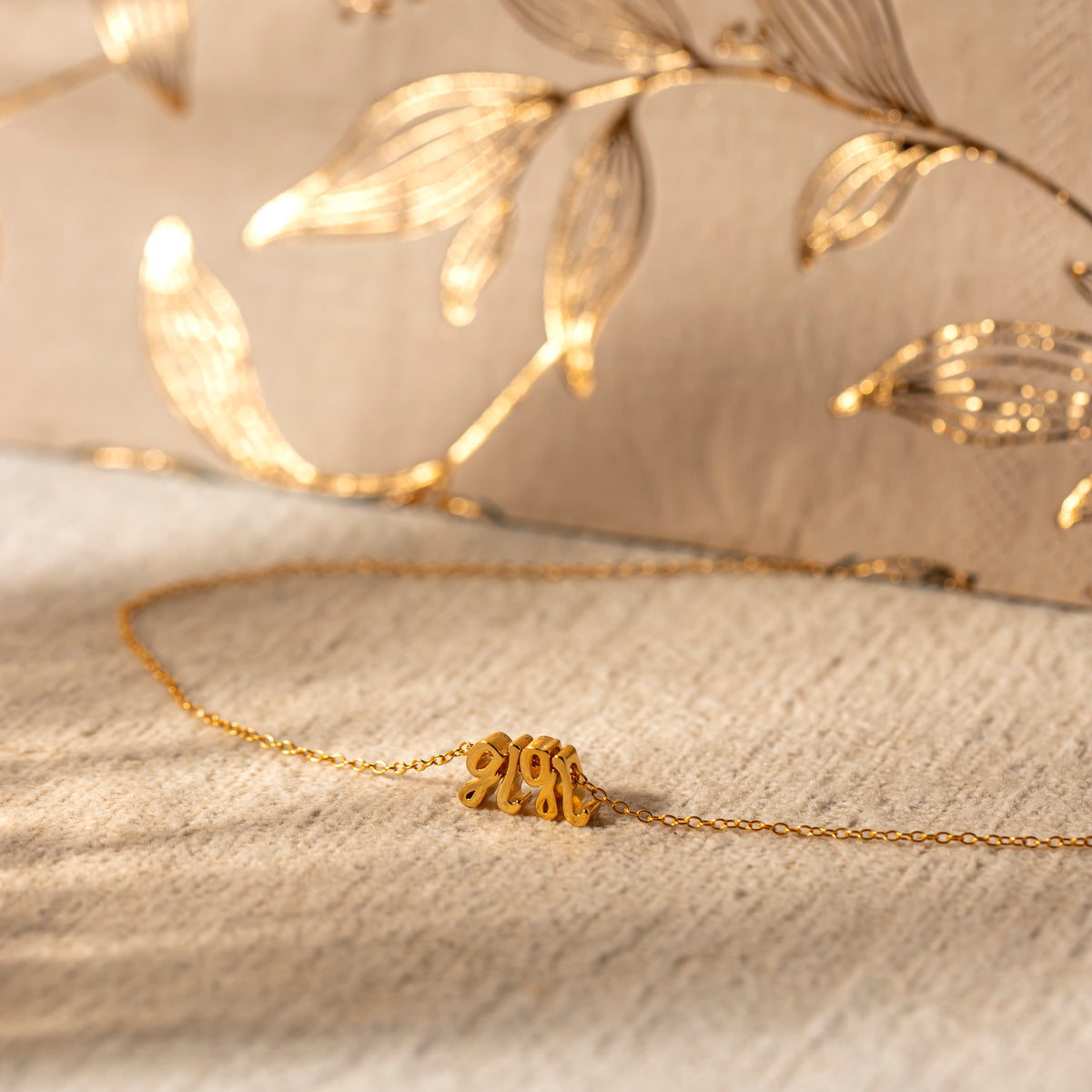 Cursive Name Necklace – Personalized Minimalist Jewelry