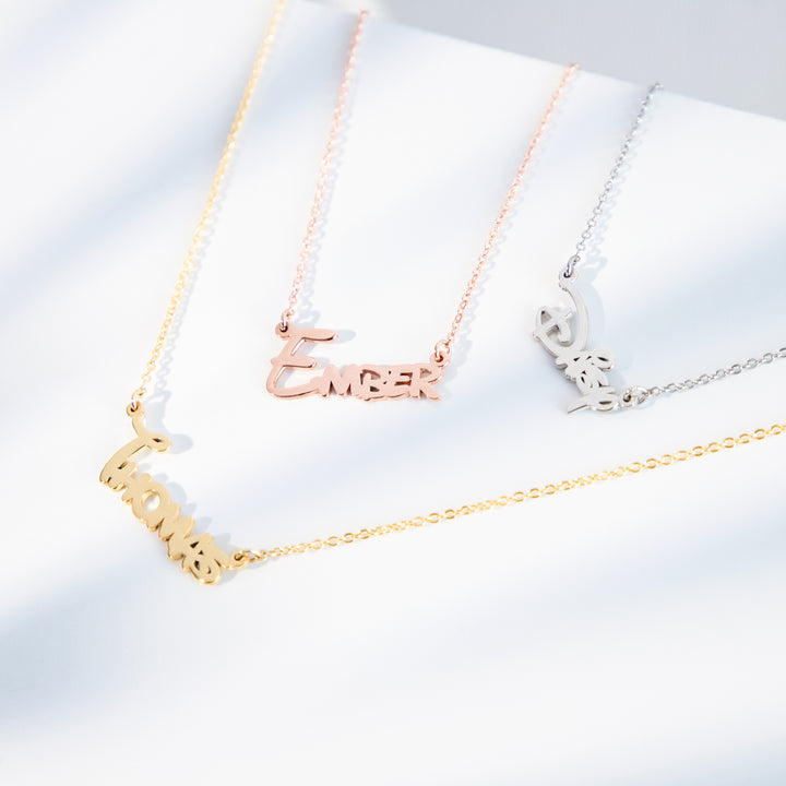 Enchanted Script Custom Name Necklace – Fairytale-Inspired Personalized Pendant-NC9