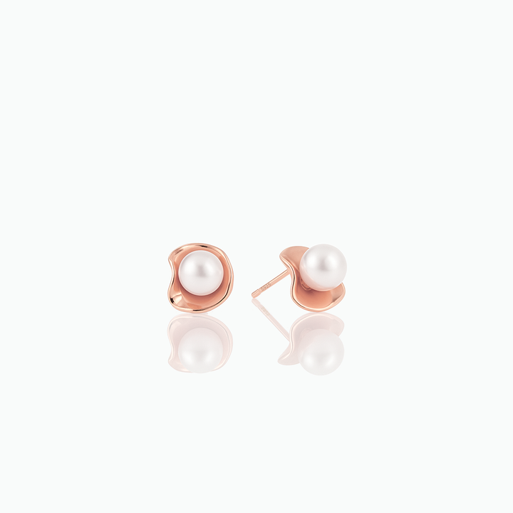 Freshwater Pearl Stud Earrings- S083