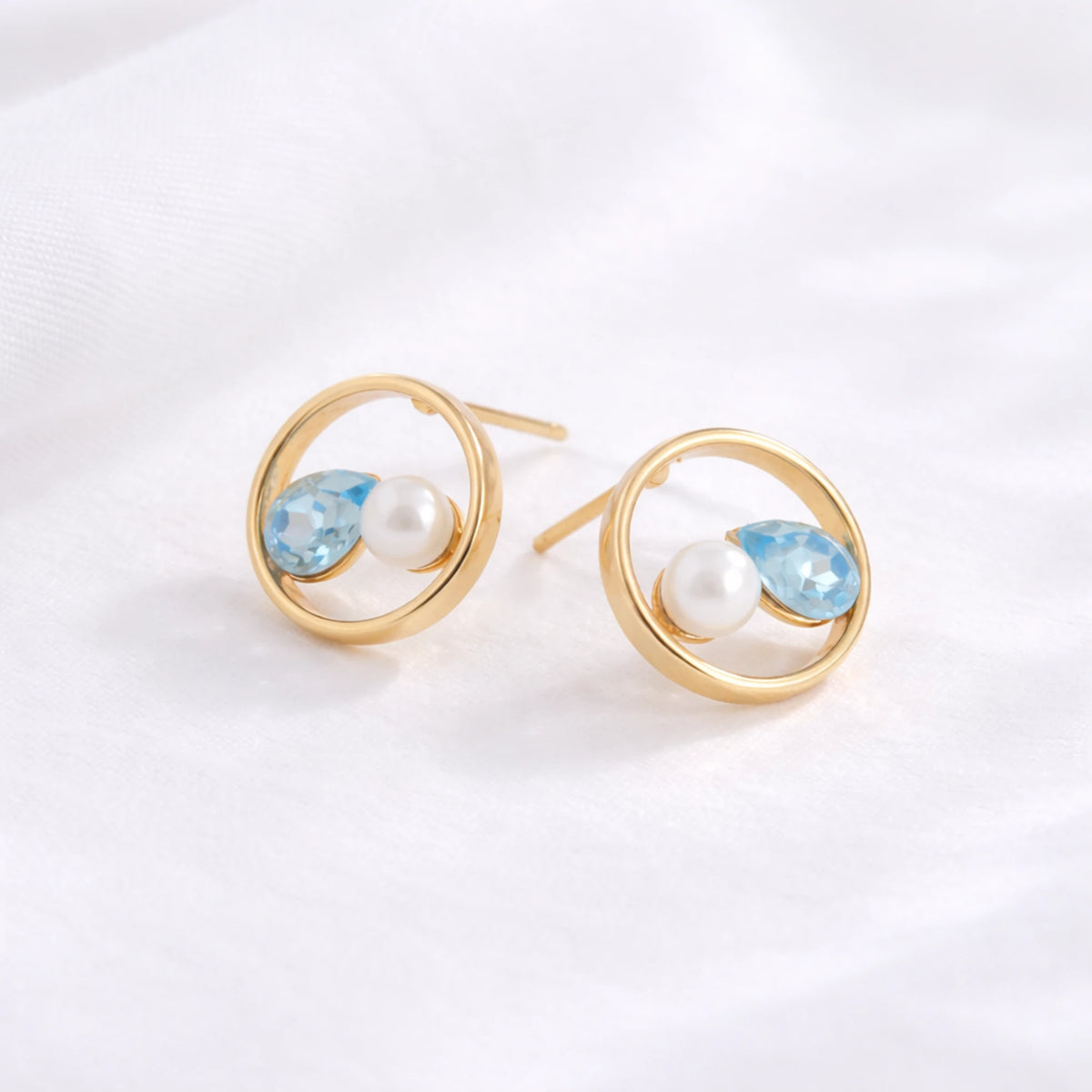 Sterling Silver Pearl Swirl Stud Earrings