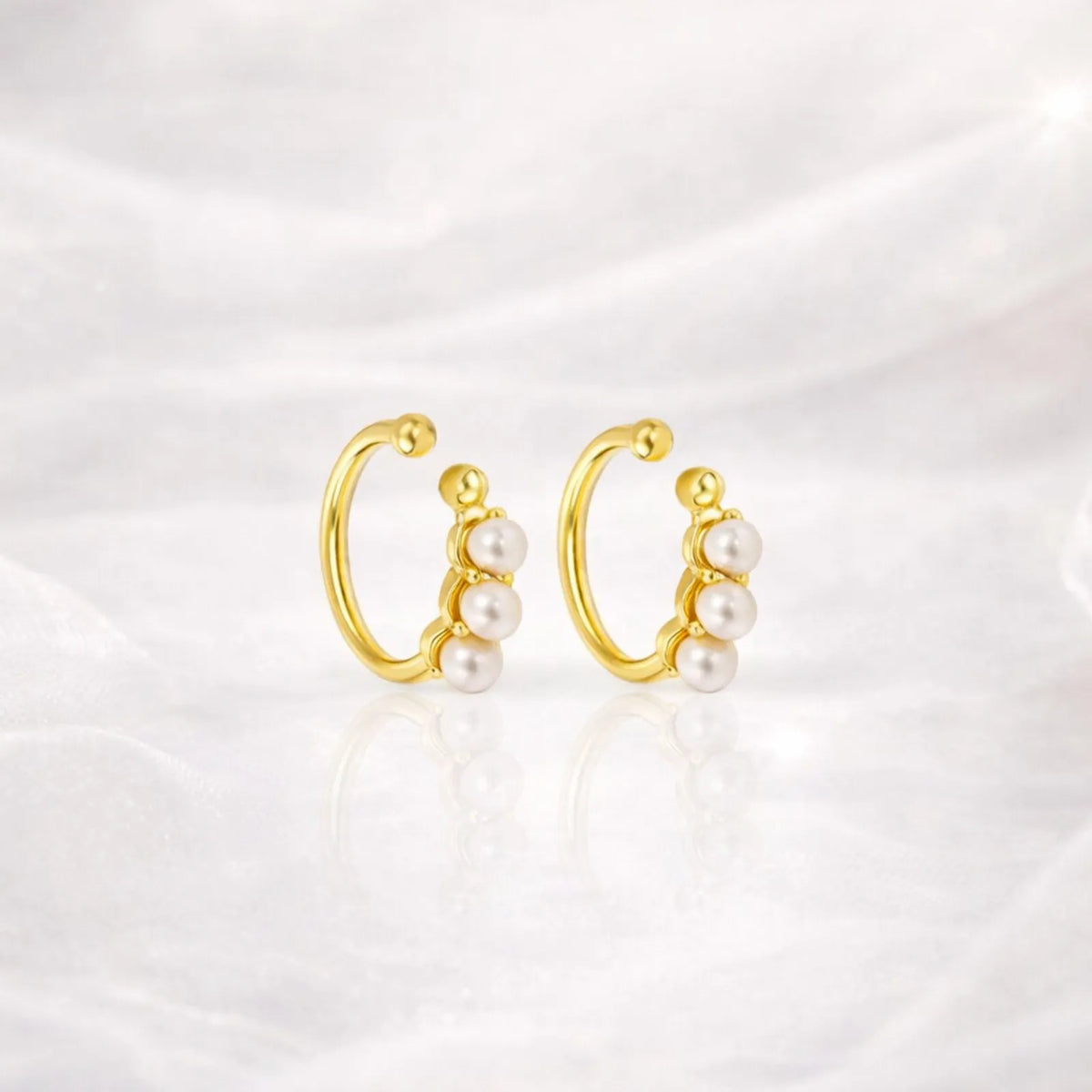 Gold Pearl Ear Cuff Earrings – No Piercing