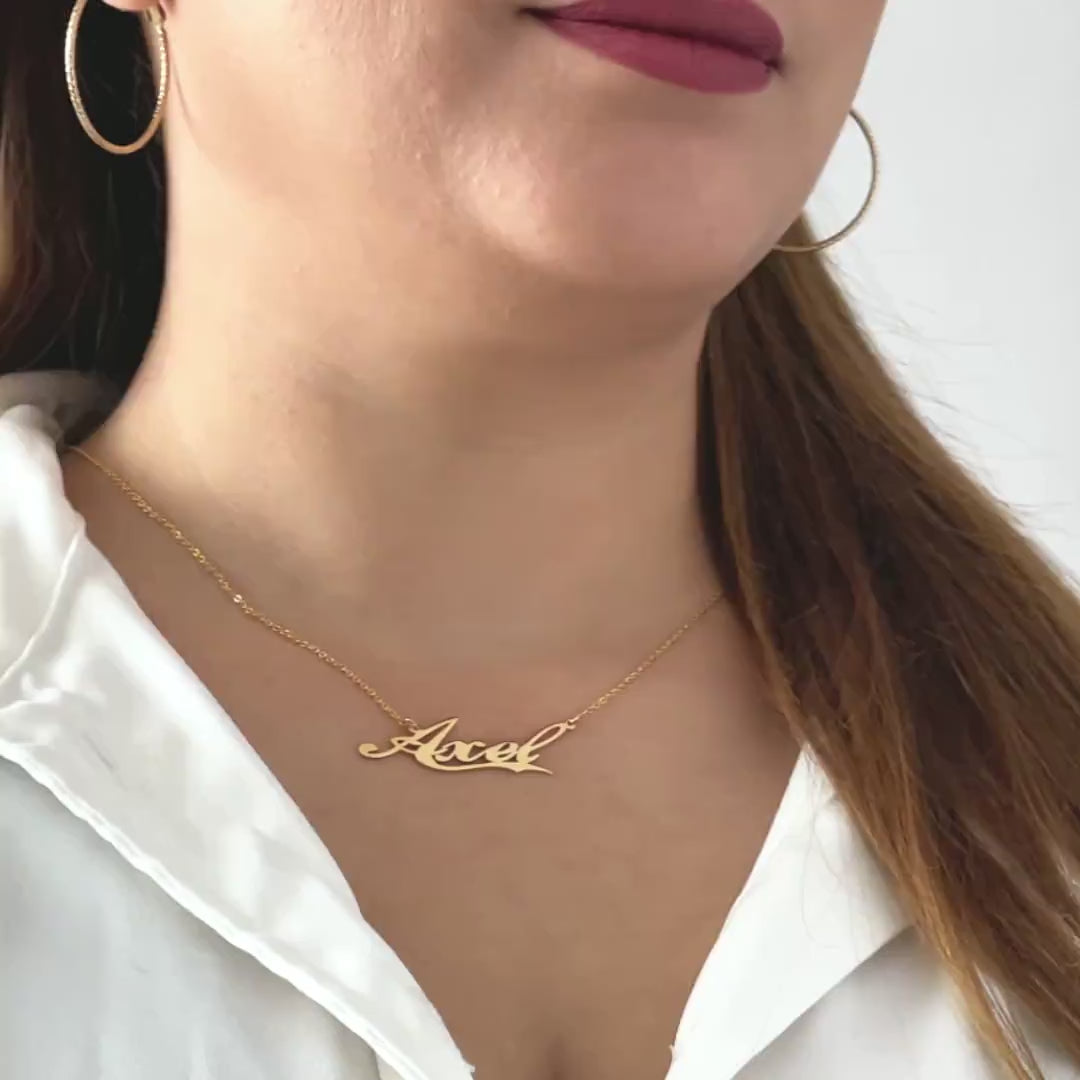 Cursive Name Necklace .925 Sterling Silver
