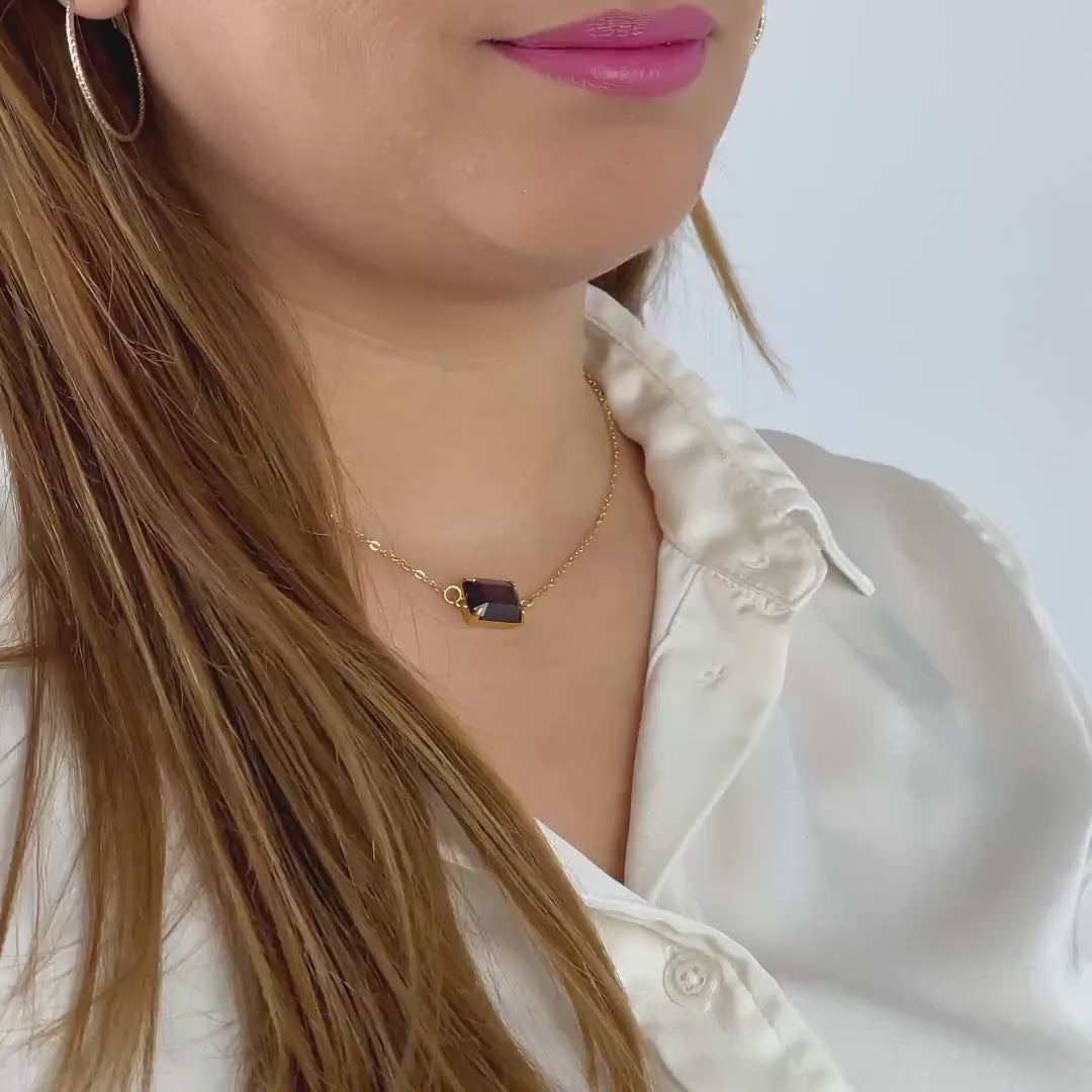 Chunky Birthstone Pendant Necklace – Personalized Stone
