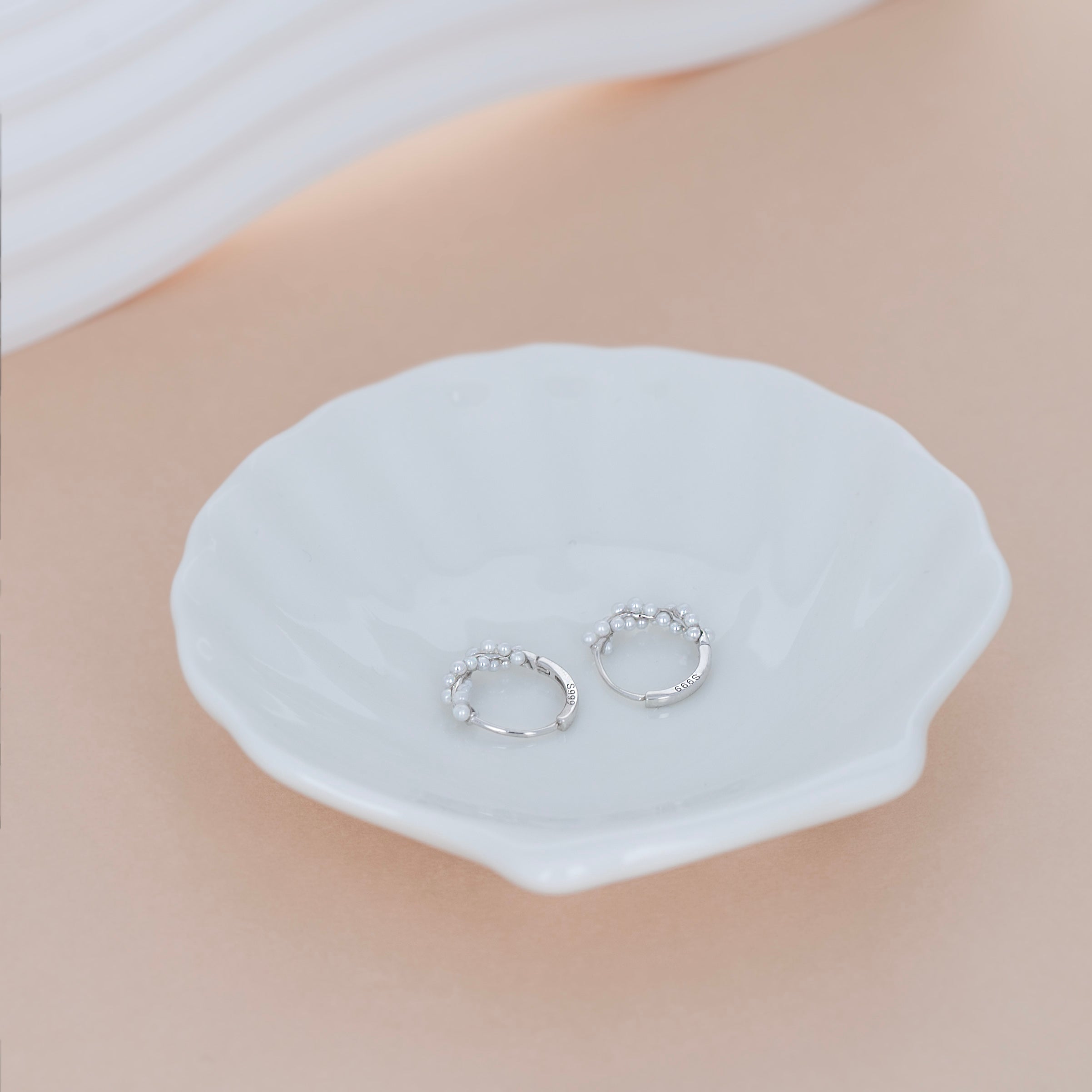 Classic Pearl Hoop Earrings – Polished & Timeless Gift for Her- S031