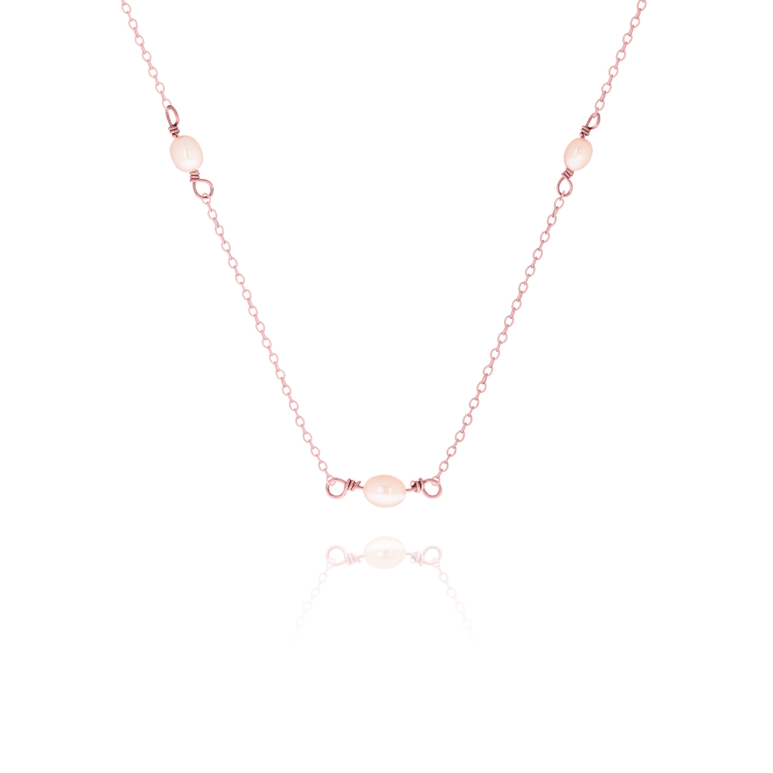 Peach Freshwater Pearl Necklace – Elegant Minimalist Choker