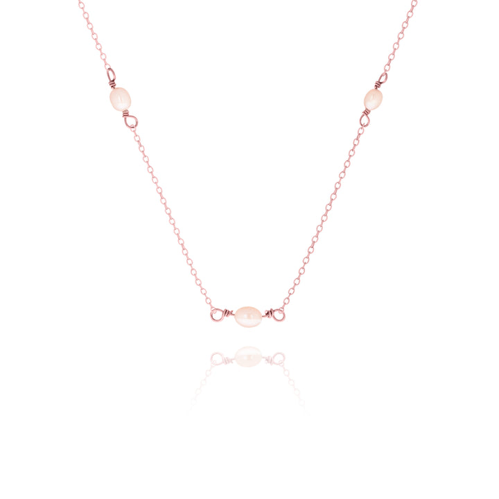 Peach Freshwater Pearl Necklace – Elegant Minimalist Choker