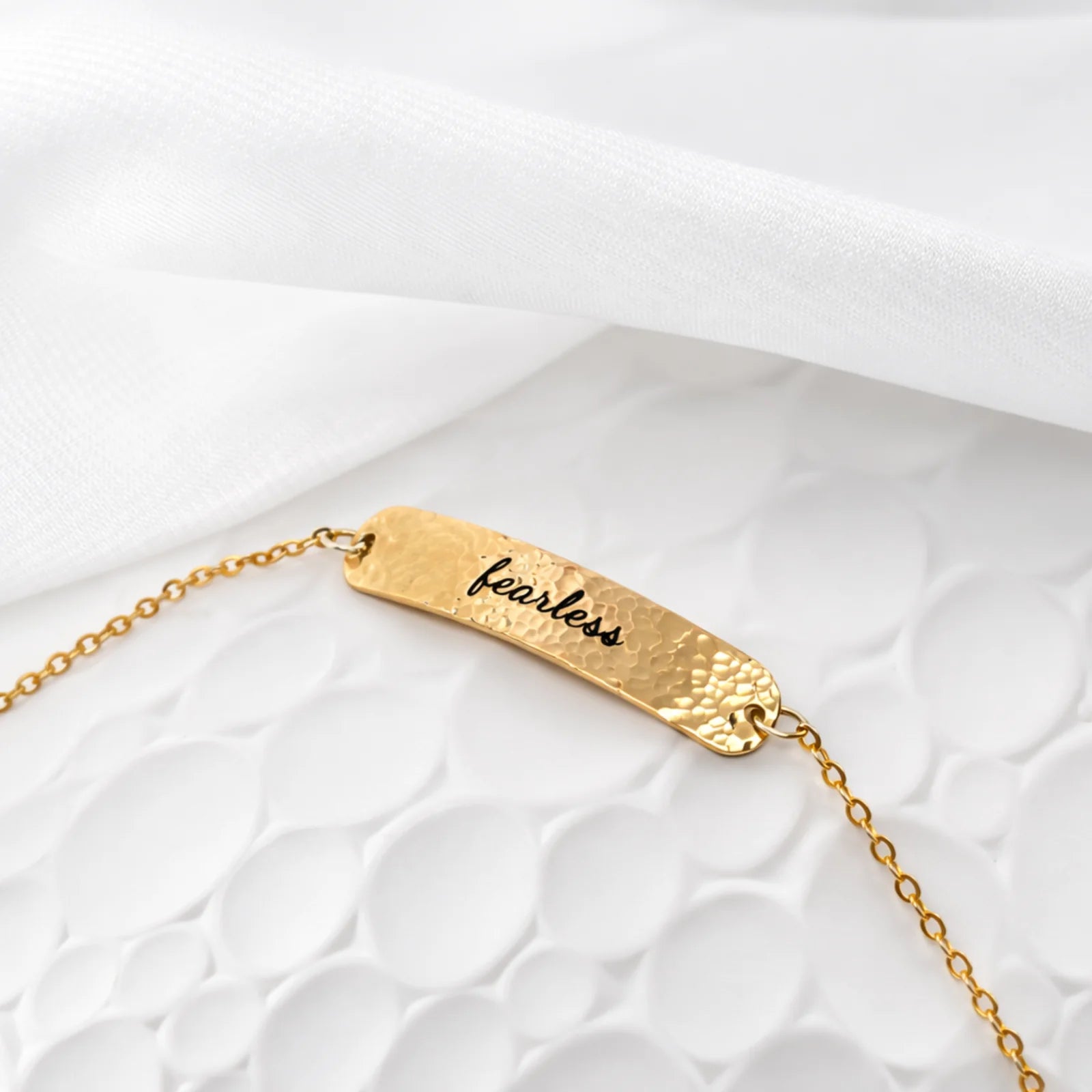 Dainty Hammered Bar Bracelet – Personalized Custom Jewelry for Her